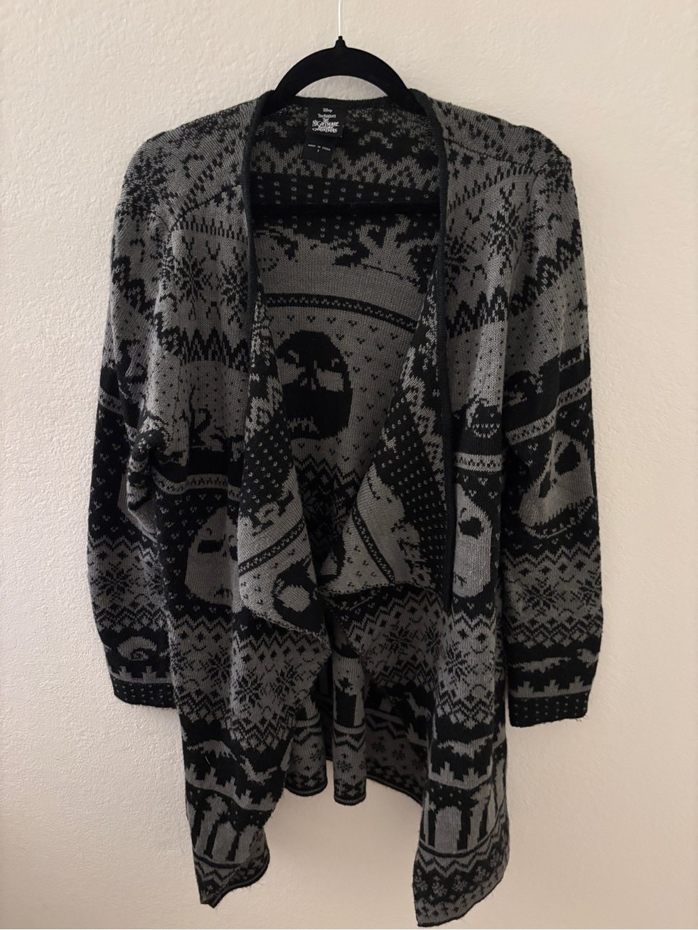 Nightmare Before Christmas Cozy Black & Gray Patterned  Women's Sweater Cardigan